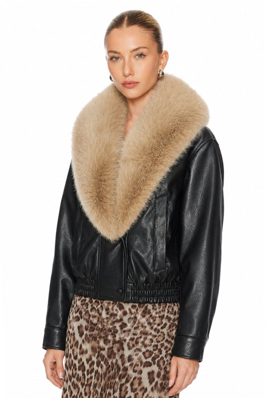 Women Faux Leather Bomber Jacket Faux Fur Collar Cropped PU Coat, Oversized Black Zip Up Moto Jacket with Pockets, Fall Winter Streetwear Outerwear