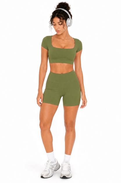 Sunzel Womens Short Sleeve Crop Top with Built in Bra Athletic Yoga T Shirt Casual Fitted Workout Gym Active Tee with Padding