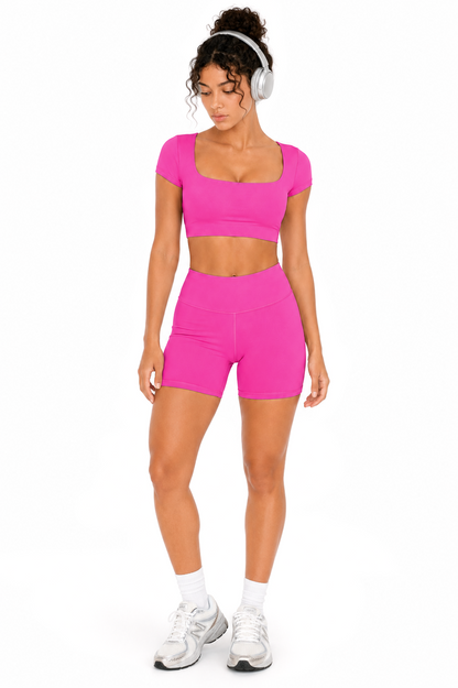 Sunzel Womens Short Sleeve Crop Top with Built in Bra Athletic Yoga T Shirt Casual Fitted Workout Gym Active Tee with Padding