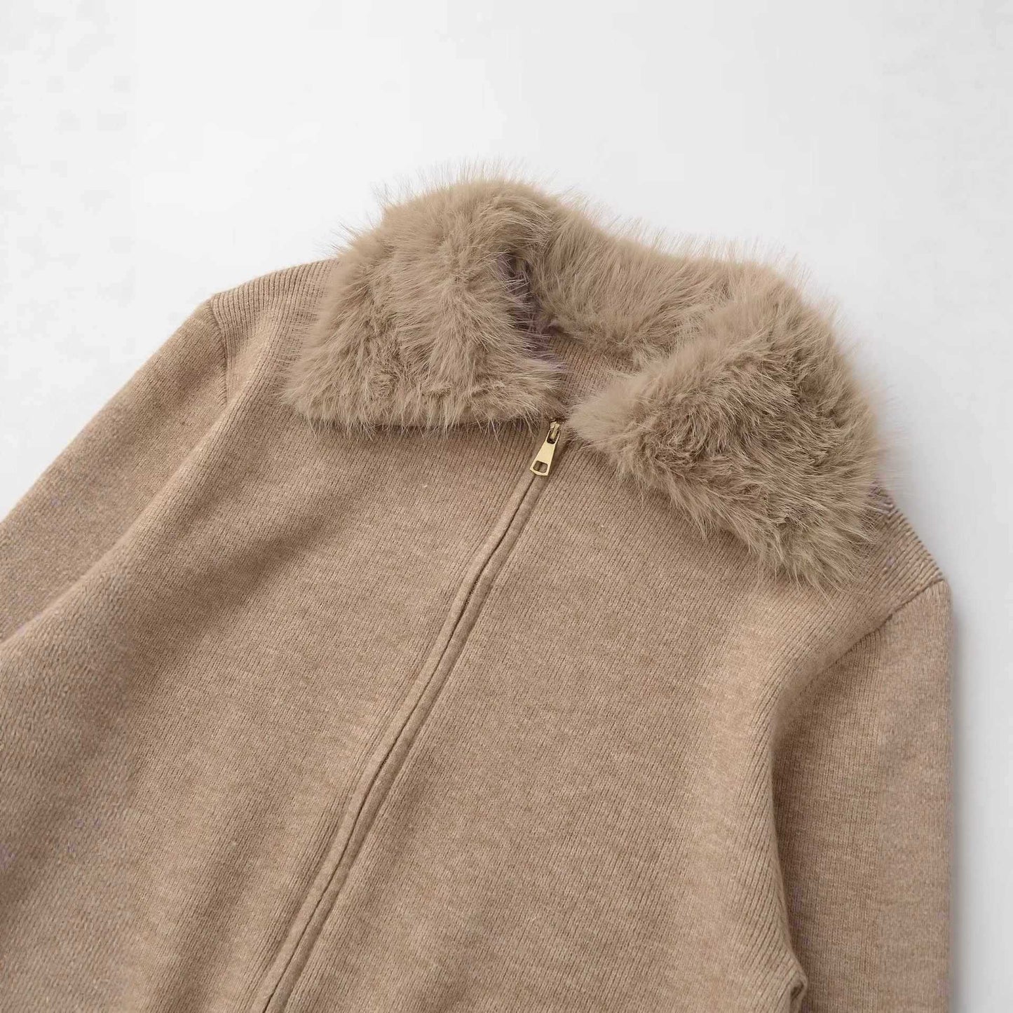 Sunzel WARM STYLISH KNIT COAT FOR WOMEN Faux Fur Collar Long Sleeve Zipper Cardigan Breathable Like Cotton Wrinkle-Resistant Perfect for Fall Winter Layering