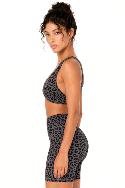Sunzel Women's V-Neck Twist Sports Bra Low Impact with Removable Pads Cross Backless Straps Going Out Casual Padded Bralette