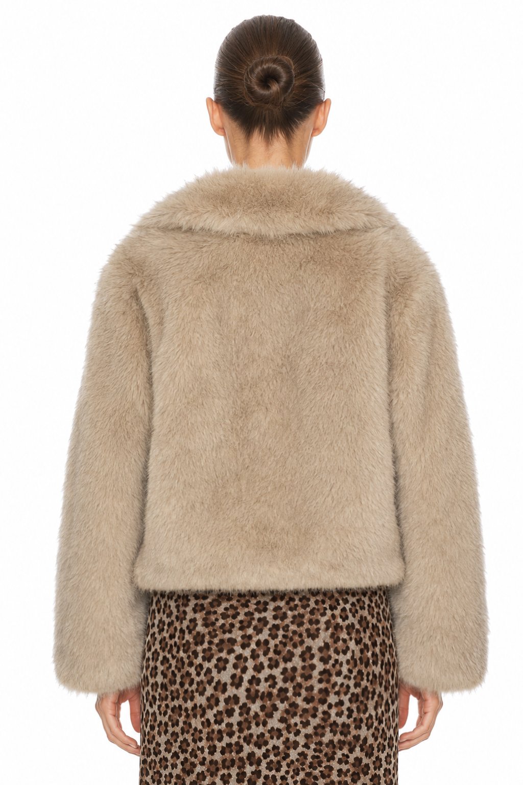 Sunzel Womens Faux Fur Coat Cropped Thick Jacket Plush Lapel Long Sleeve Smoothing Fall Winter Warm Outerwear with Pockets