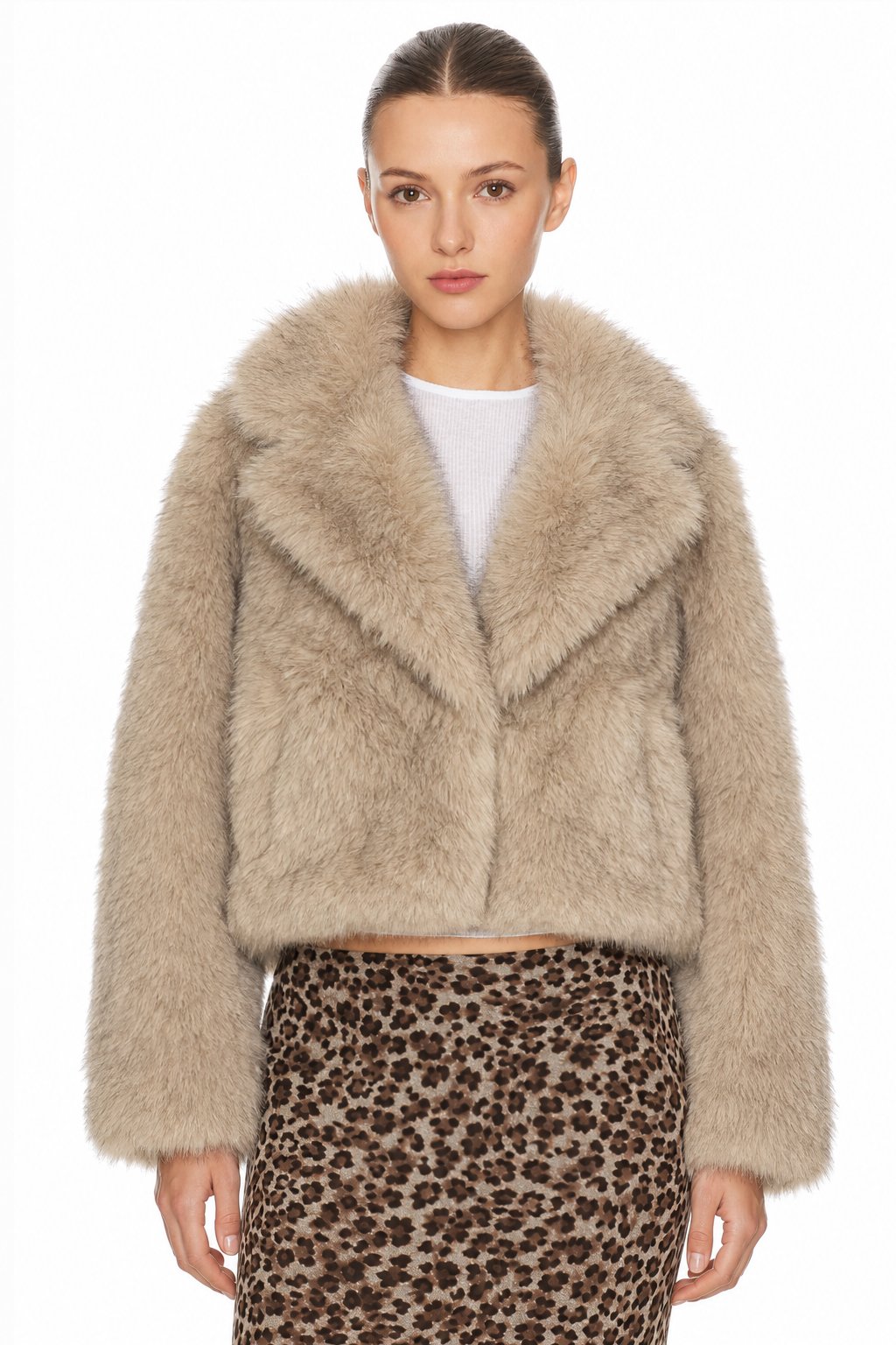 Sunzel Womens Faux Fur Coat Cropped Thick Jacket Plush Lapel Long Sleeve Smoothing Fall Winter Warm Outerwear with Pockets